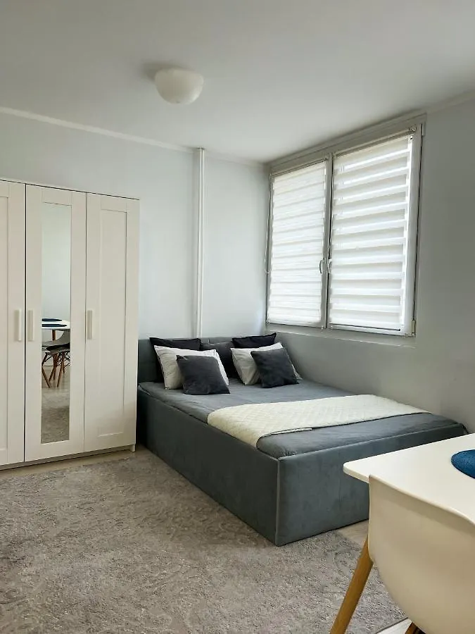 Ferienwohnung Przytulna Kawalerka Warschau Apartment